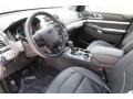 2017 White Platinum Ford Explorer XLT  photo #9
