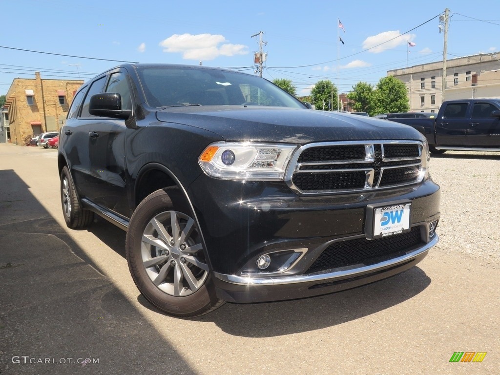 2017 Durango SXT AWD - DB Black Crystal / Black photo #1