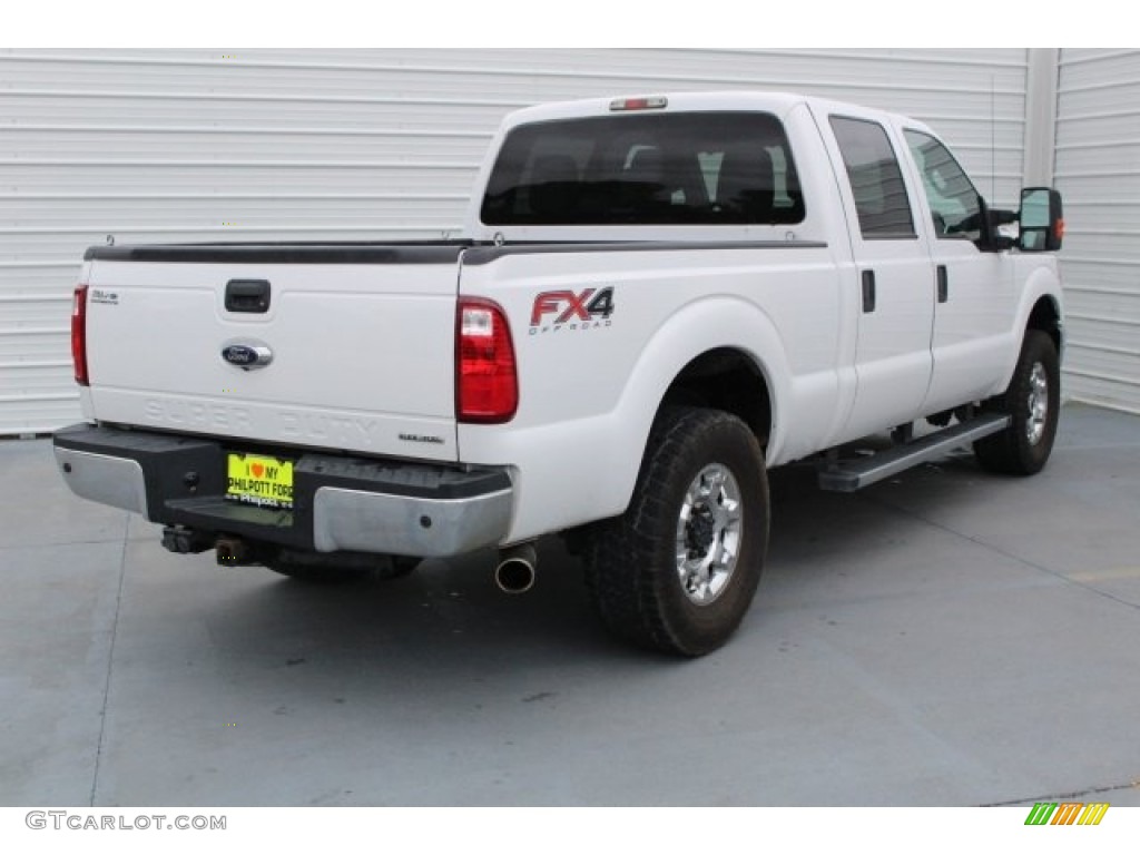 2015 F250 Super Duty XLT Crew Cab 4x4 - Oxford White / Steel photo #7