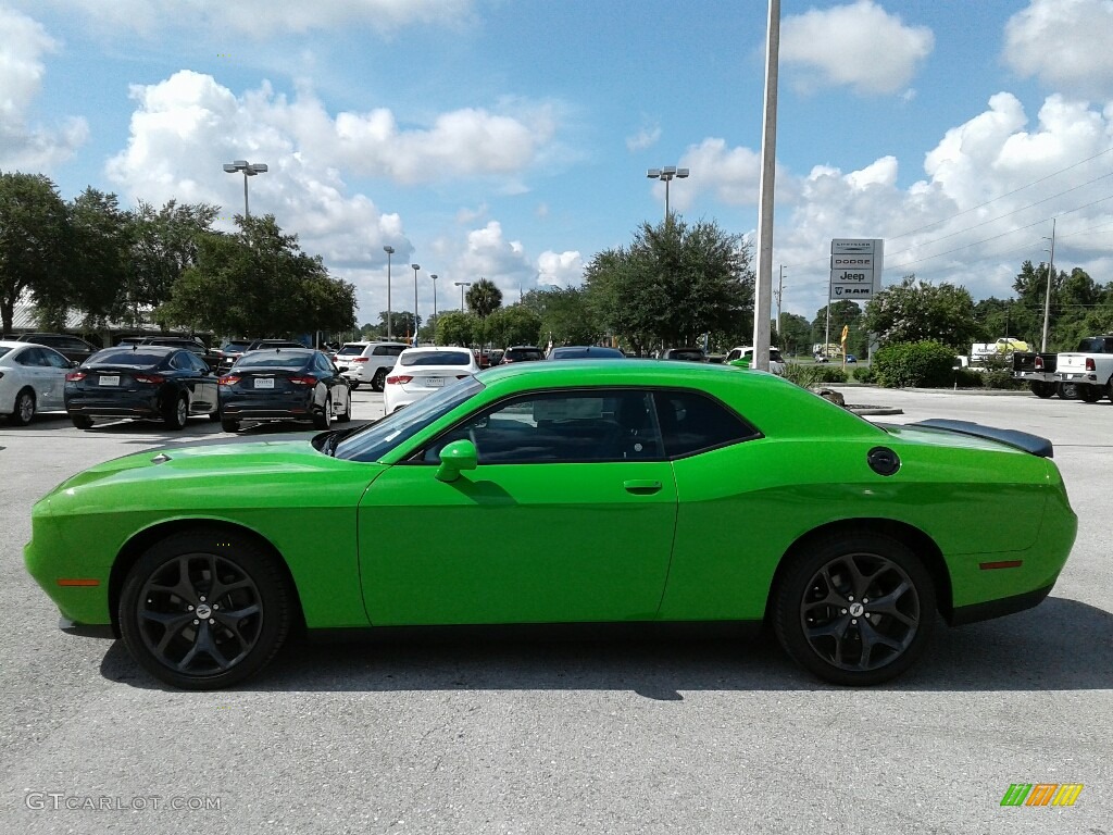 2017 Challenger SXT - Green Go / Black photo #2