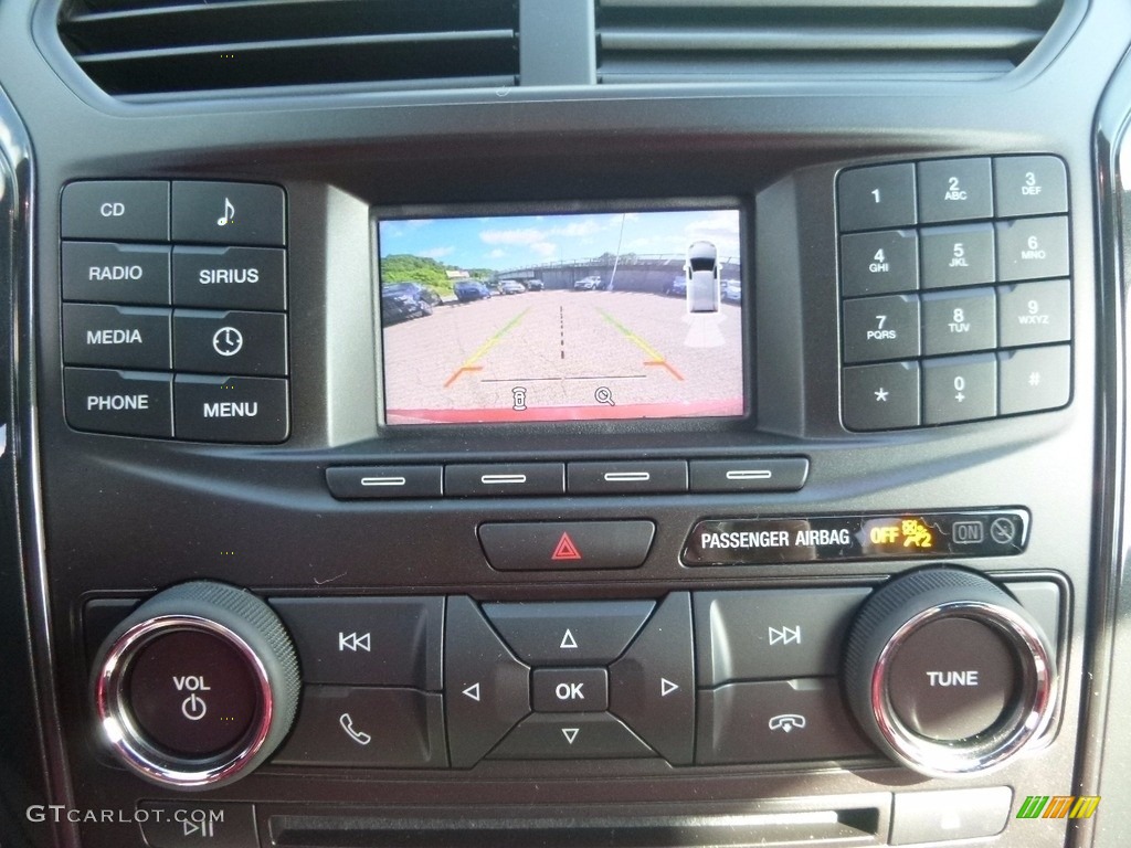 2017 Explorer XLT 4WD - Ruby Red / Ebony Black photo #19