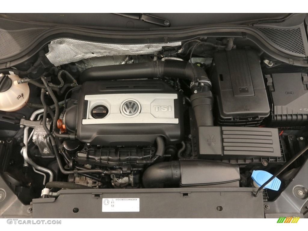 2012 Tiguan SE 4Motion - Deep Black Metallic / Beige photo #19