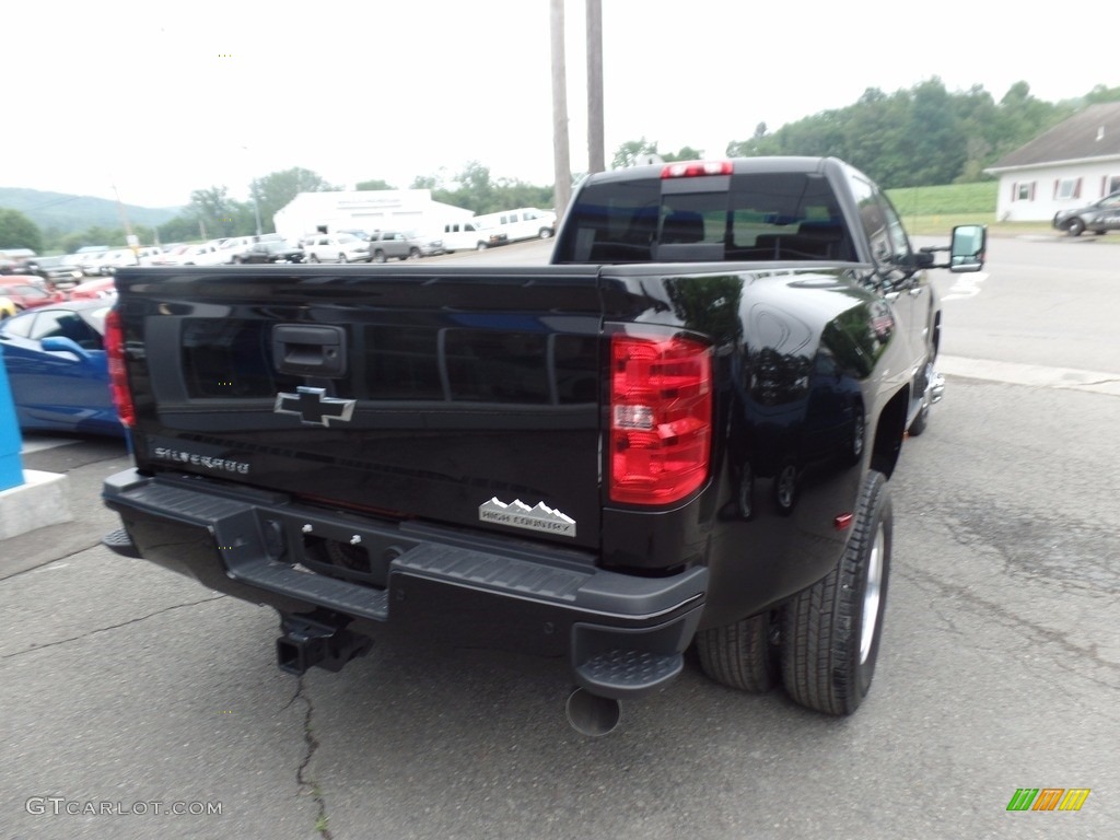 2017 Silverado 3500HD High Country Crew Cab Dual Rear Wheel 4x4 - Black / Jet Black photo #8