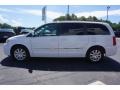 2016 Bright White Chrysler Town & Country Touring  photo #4