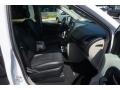 2016 Bright White Chrysler Town & Country Touring  photo #20