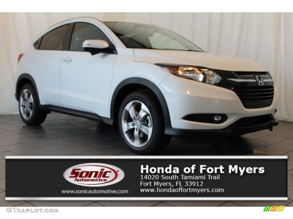 White Orchid Pearl Honda HR-V