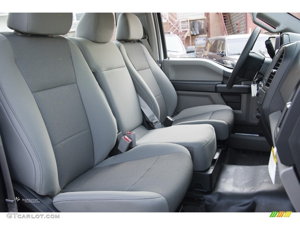 2017 F150 XL Regular Cab 4x4 - Oxford White / Earth Gray photo #11