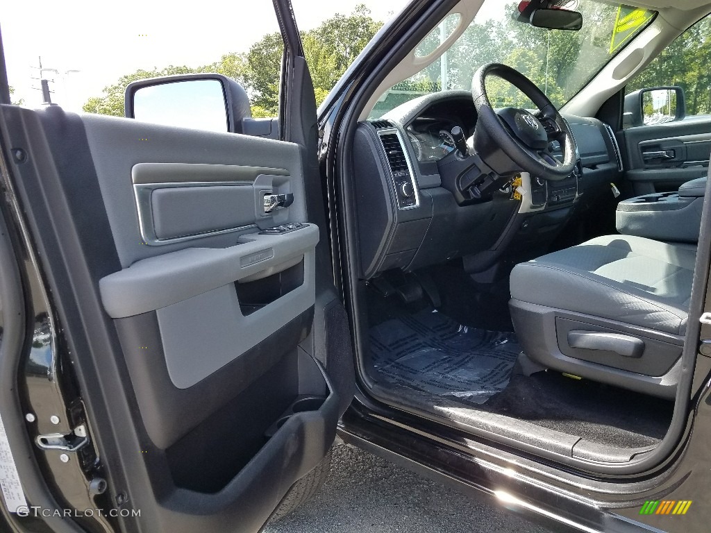 2017 2500 SLT Crew Cab 4x4 - Black Clear-Coat / Black/Diesel Gray photo #17