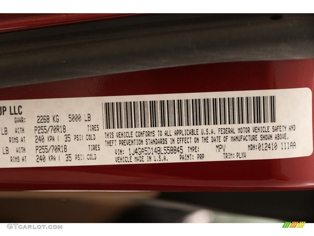 2011 Wrangler Sahara 4x4 - Deep Cherry Red Crystal Pearl / Black/Dark Saddle photo #21