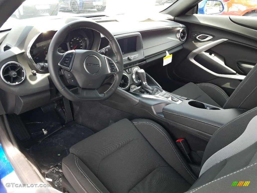 Jet Black Interior 2018 Chevrolet Camaro LT Coupe Photo #121375319