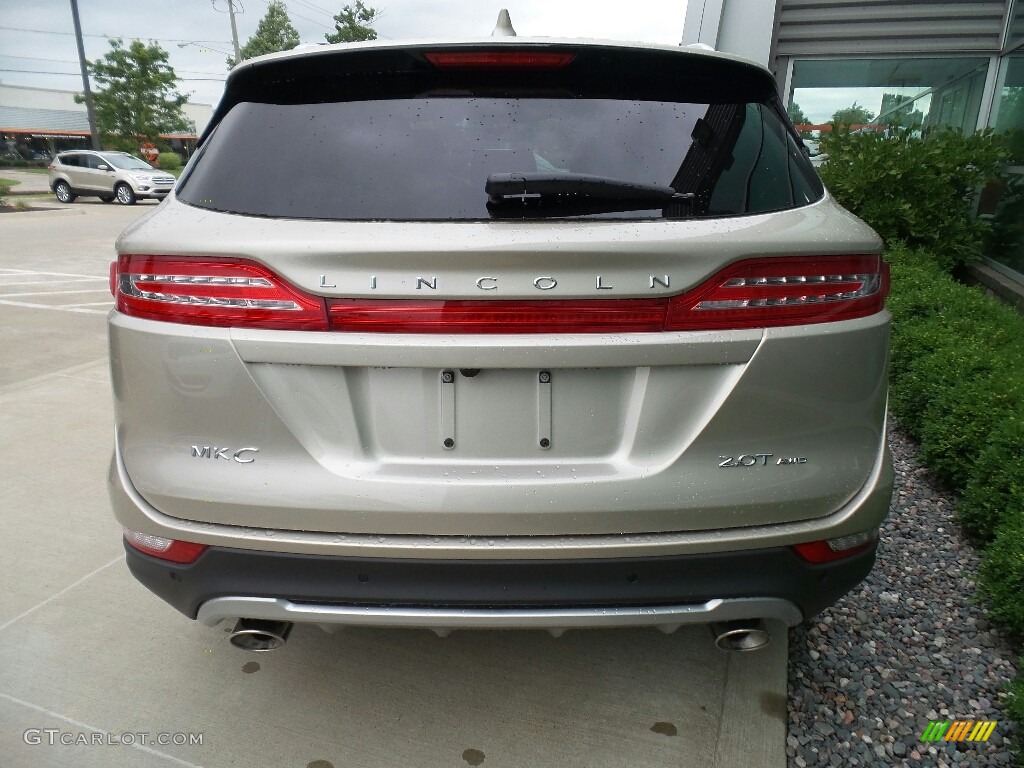 2017 MKC Reserve AWD - White Gold / Cappuccino photo #5