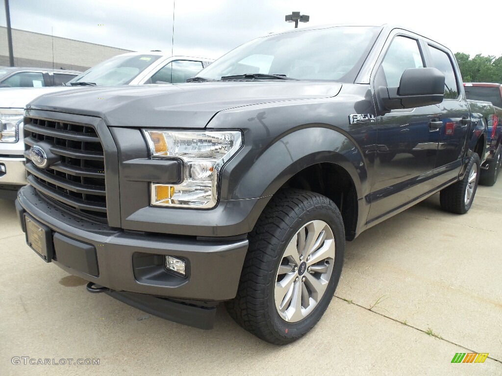 2017 F150 XL SuperCrew 4x4 - Magnetic / Black photo #1