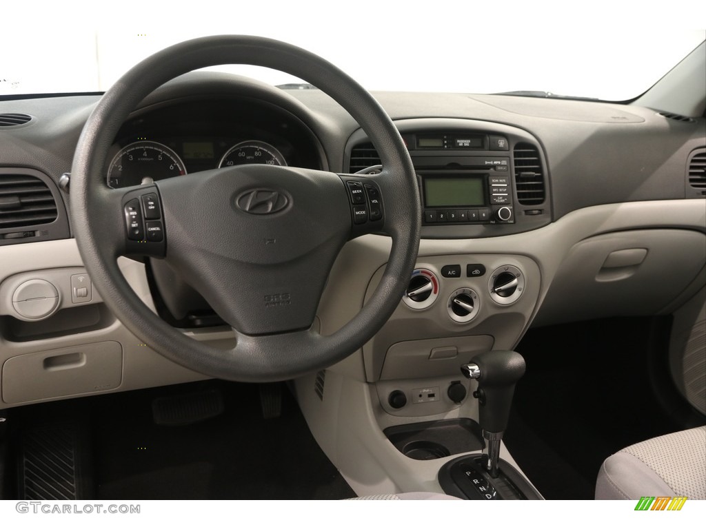 2010 Accent GLS 4 Door - Wine Red / Gray photo #6