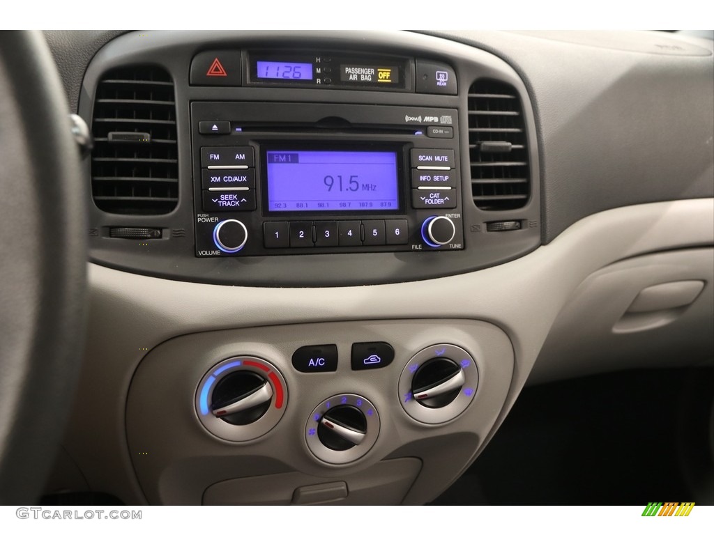 2010 Accent GLS 4 Door - Wine Red / Gray photo #9