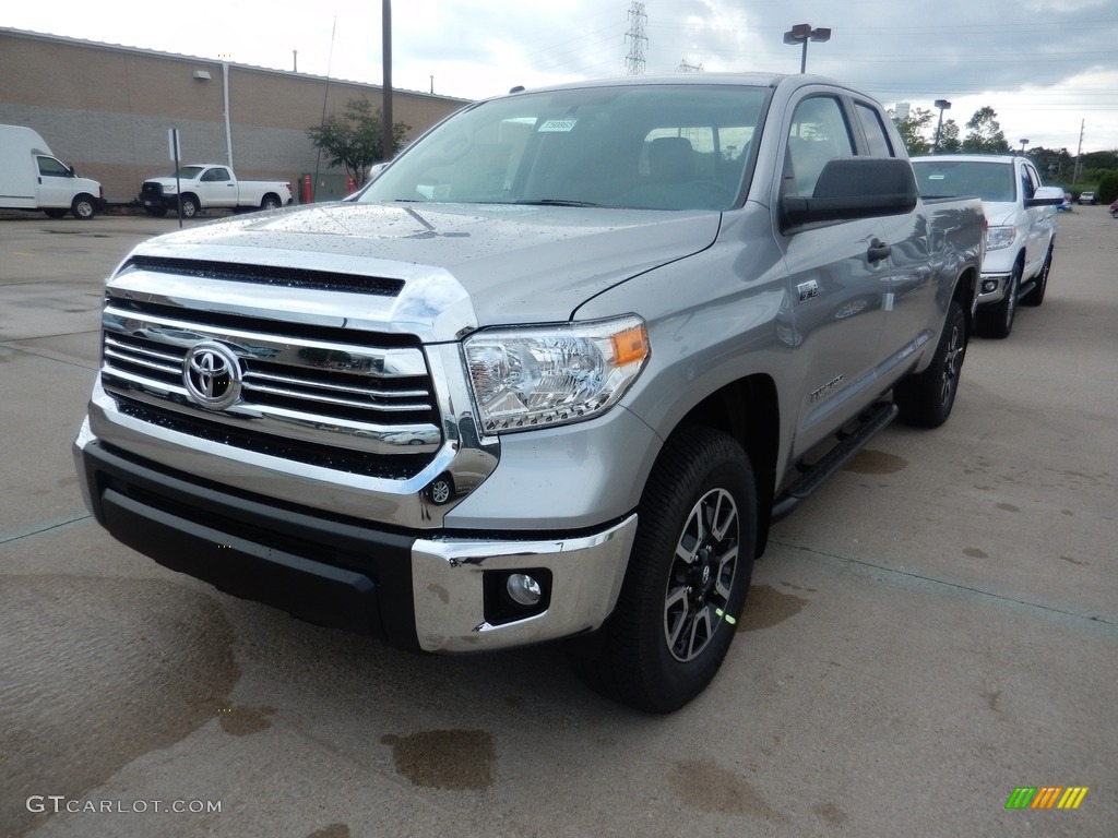 2017 Tundra SR5 Double Cab 4x4 - Silver Sky Metallic / Graphite photo #1