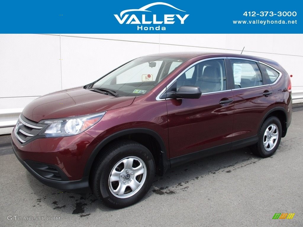 Basque Red Pearl II Honda CR-V