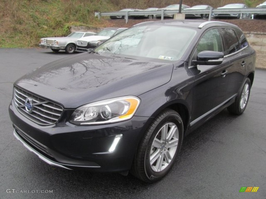 2017 XC60 T5 AWD Inscription - Magic Blue Metallic / Soft Beige photo #4