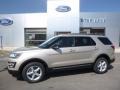 2017 White Gold Ford Explorer XLT 4WD  photo #1