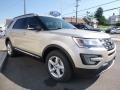 2017 White Gold Ford Explorer XLT 4WD  photo #3