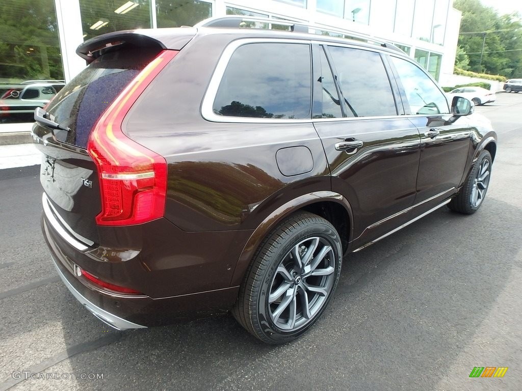 2018 XC90 T6 AWD Momentum - Twilight Bronze Metallic / Blonde photo #2
