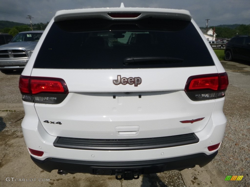 2017 Grand Cherokee Trailhawk 4x4 - Bright White / Black photo #4