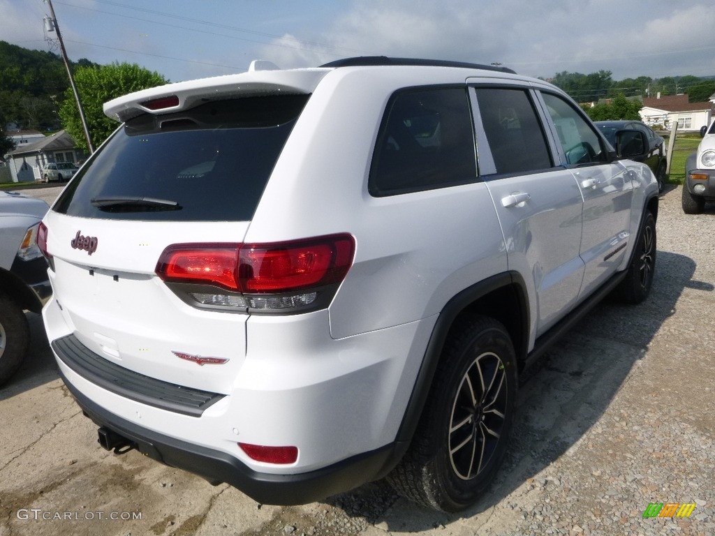 2017 Grand Cherokee Trailhawk 4x4 - Bright White / Black photo #5