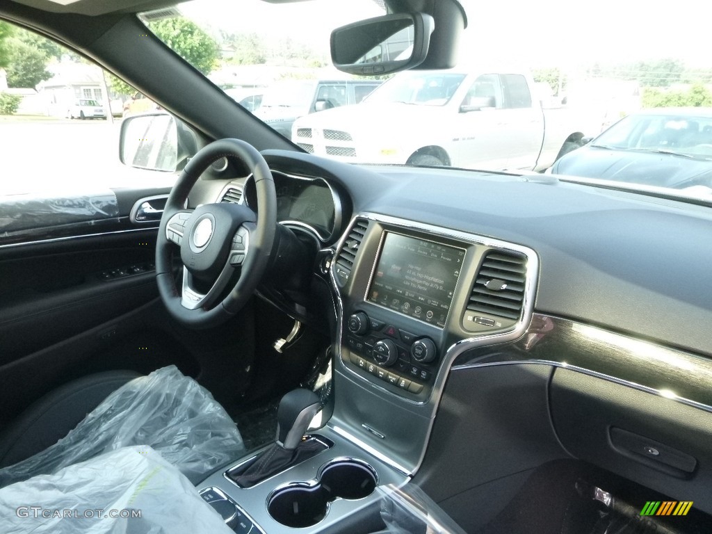 2017 Grand Cherokee Trailhawk 4x4 - Bright White / Black photo #10