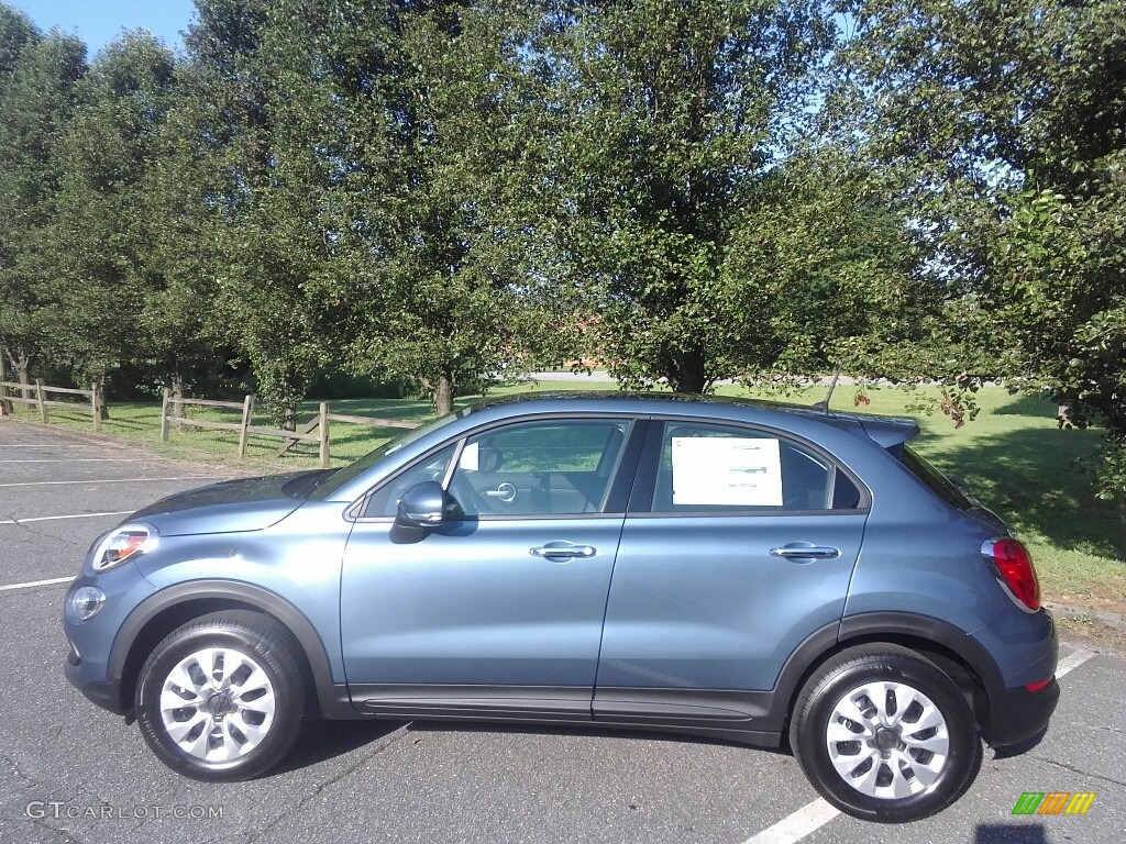 Blue Sky Metallic Fiat 500X