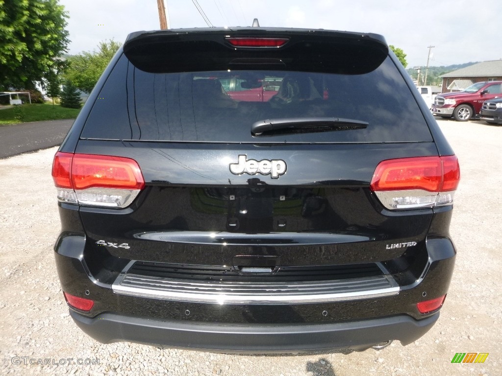 2017 Grand Cherokee Limited 4x4 - Diamond Black Crystal Pearl / Black photo #4