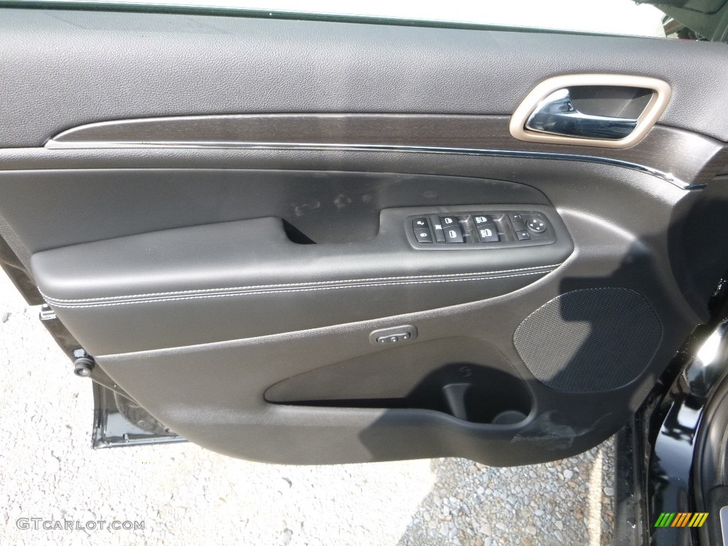 2017 Grand Cherokee Limited 4x4 - Diamond Black Crystal Pearl / Black photo #12