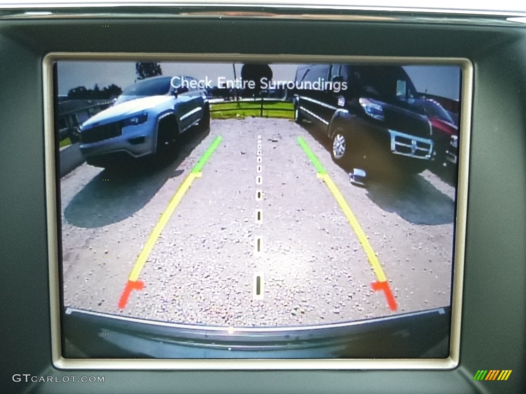 2017 Grand Cherokee Limited 4x4 - Diamond Black Crystal Pearl / Black photo #17