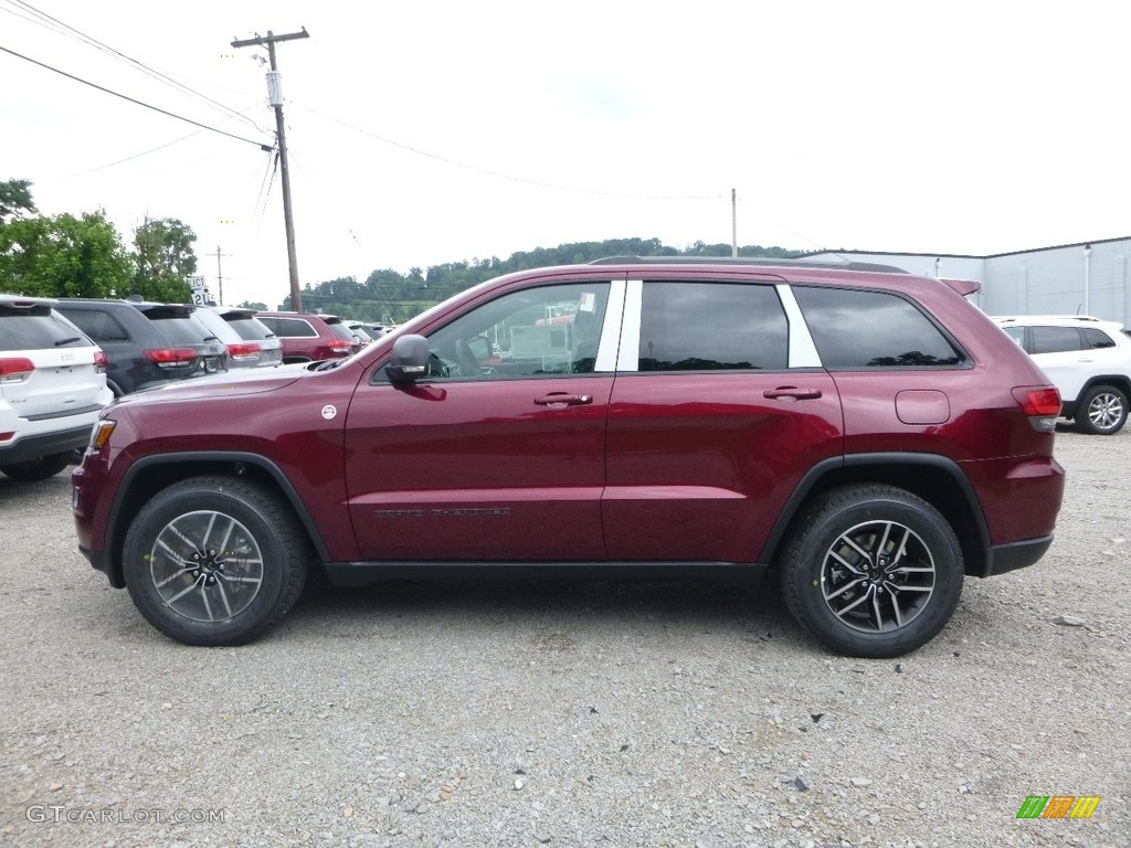 2017 Grand Cherokee Trailhawk 4x4 - Velvet Red Pearl / Black photo #2