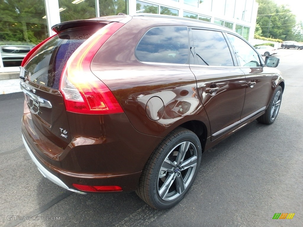 2017 XC60 T6 AWD Dynamic - Rich Java Metallic / Soft Beige photo #2