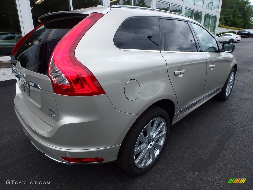 2017 XC60 T5 AWD Inscription - Luminous Sand Metallic / Soft Beige photo #2