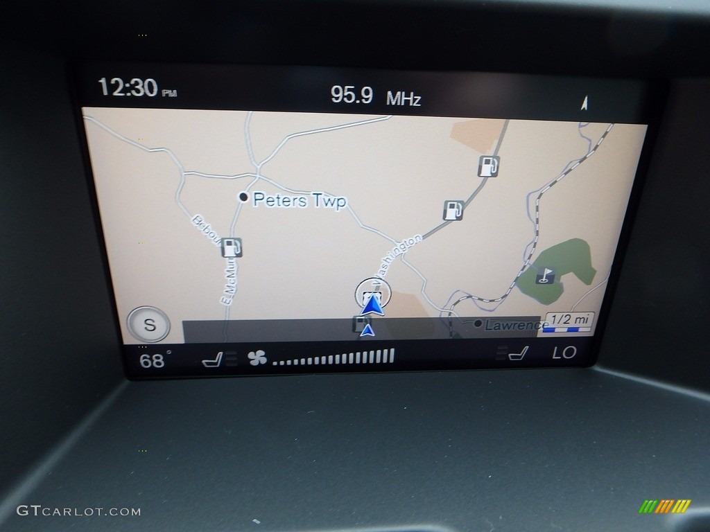 2017 Volvo XC60 T5 AWD Inscription Navigation Photos
