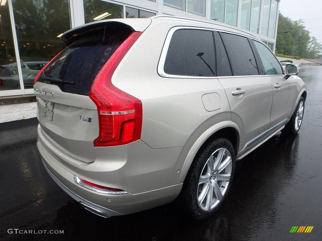 2017 XC90 T6 AWD - Luminous Sand Metallic / Blonde photo #2
