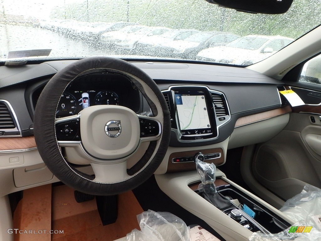 2017 Volvo XC90 T6 AWD Blonde Dashboard Photo #121395410
