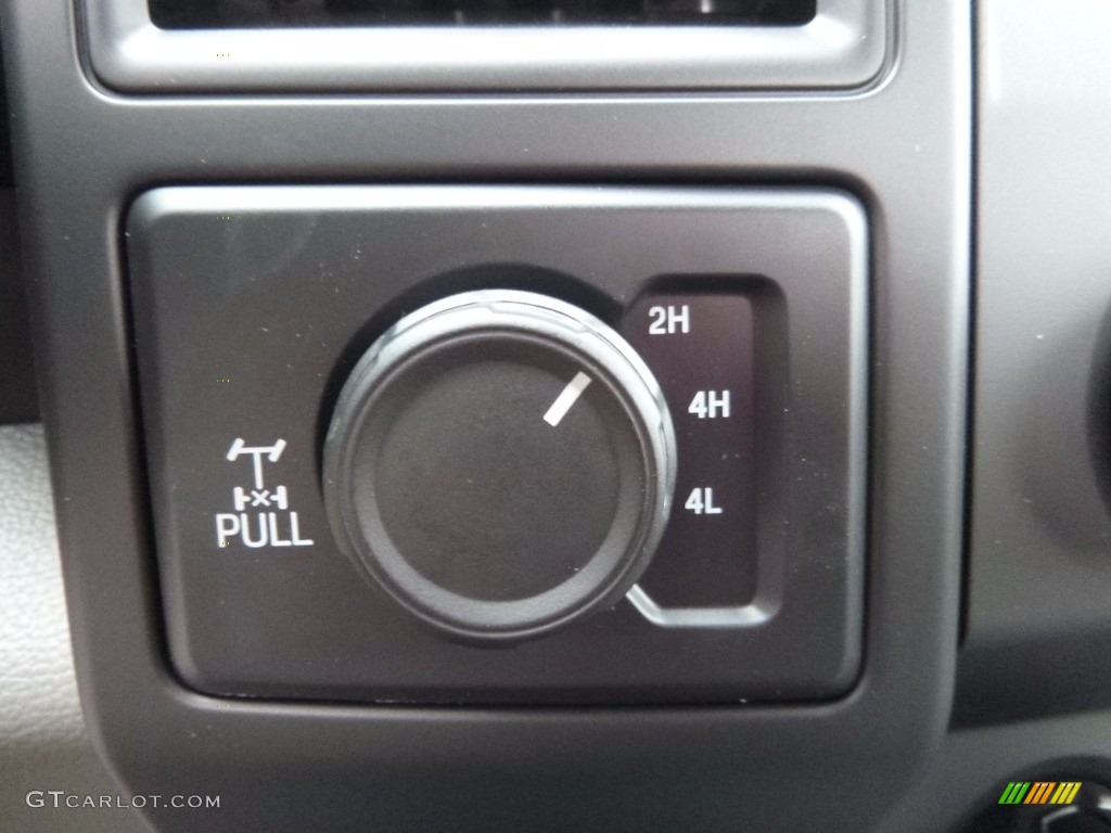 2017 F150 XL Regular Cab 4x4 - Magnetic / Earth Gray photo #17