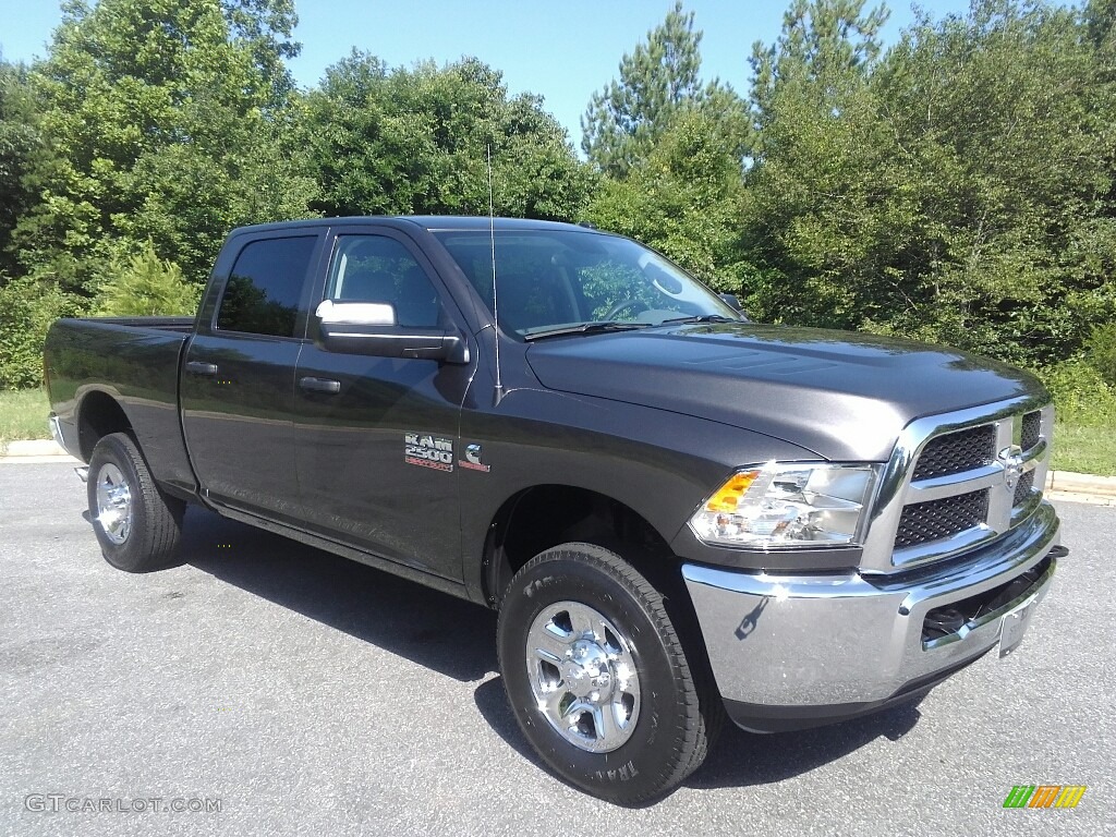 2017 2500 Tradesman Crew Cab 4x4 - Granite Crystal Metallic / Black/Diesel Gray photo #4