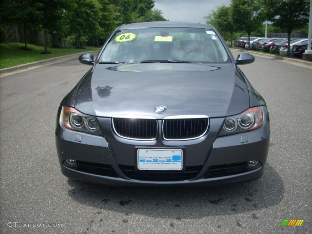 2006 3 Series 325xi Sedan - Sparkling Graphite Metallic / Black photo #8