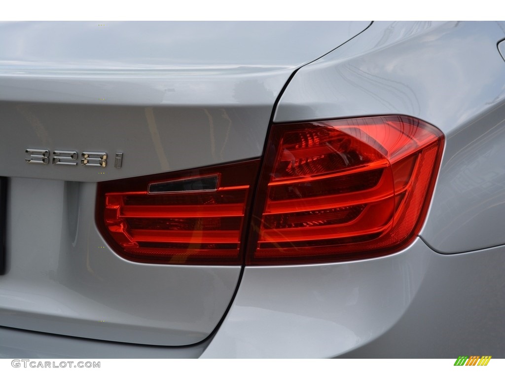 2014 3 Series 328i xDrive Sedan - Glacier Silver Metallic / Black photo #23