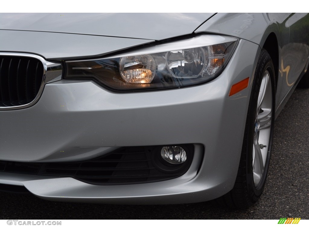 2014 3 Series 328i xDrive Sedan - Glacier Silver Metallic / Black photo #31