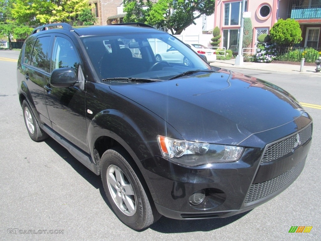 2010 Outlander ES 4WD - Labrador Black Pearl / Black photo #1