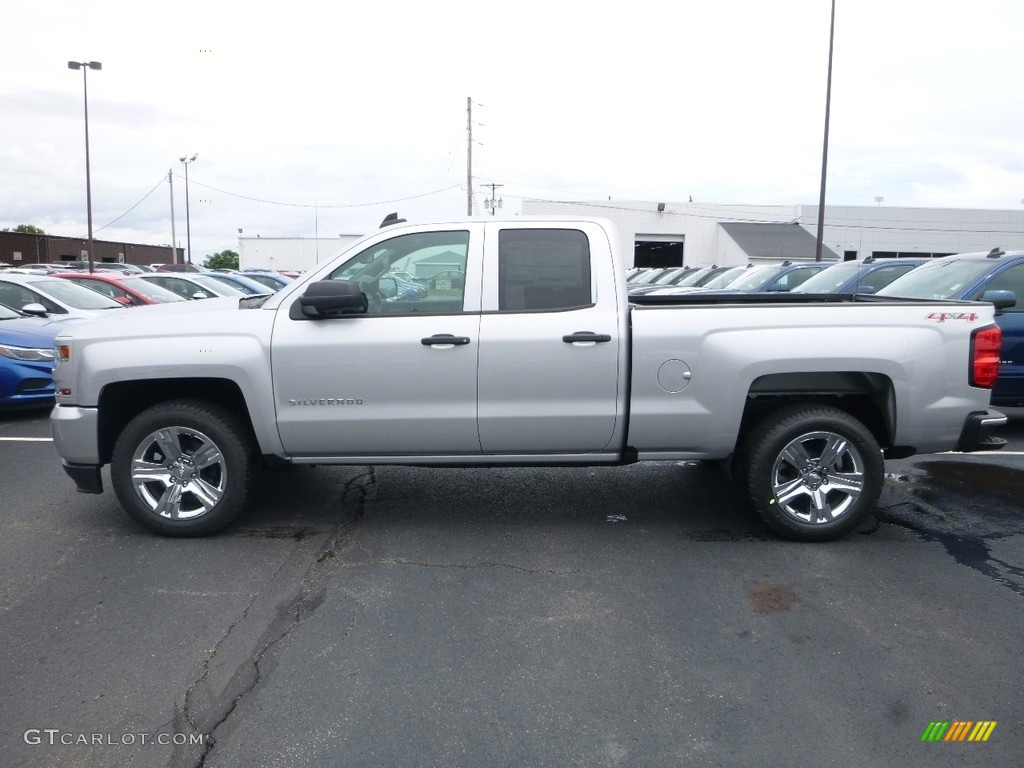 2017 Silverado 1500 Custom Double Cab 4x4 - Silver Ice Metallic / Dark Ash/Jet Black photo #2