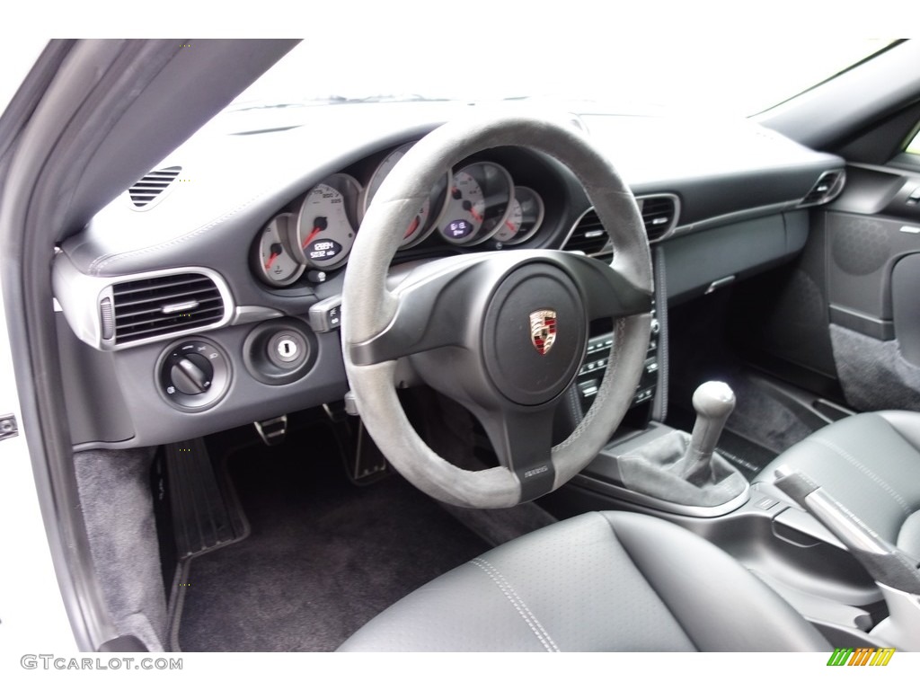 2011 Porsche 911 Turbo Coupe Steering Wheel Photos