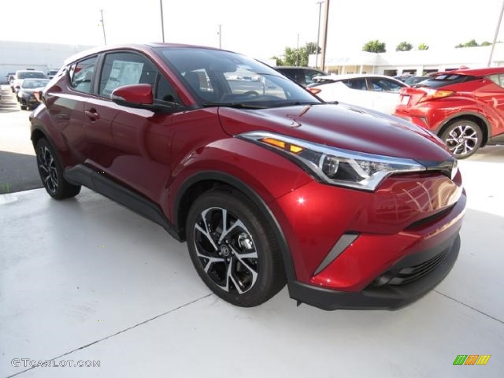 2018 C-HR XLE - Ruby Flare Pearl / Black photo #1