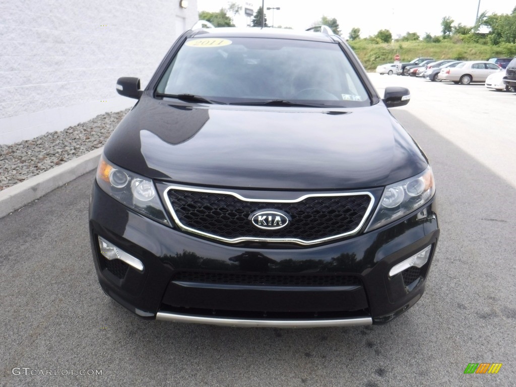 2011 Sorento SX V6 AWD - Ebony Black / Black photo #6