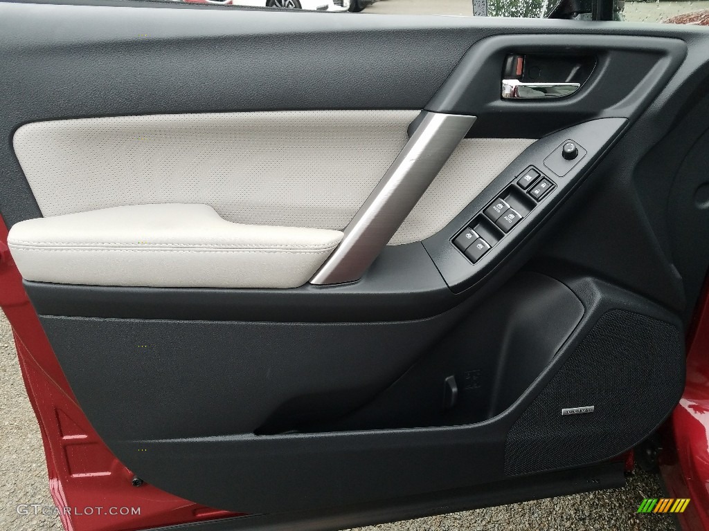 2018 Subaru Forester 2.5i Limited Platinum Door Panel Photo #121421228