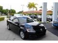 Black Uni - Jetta SE Sedan Photo No. 1