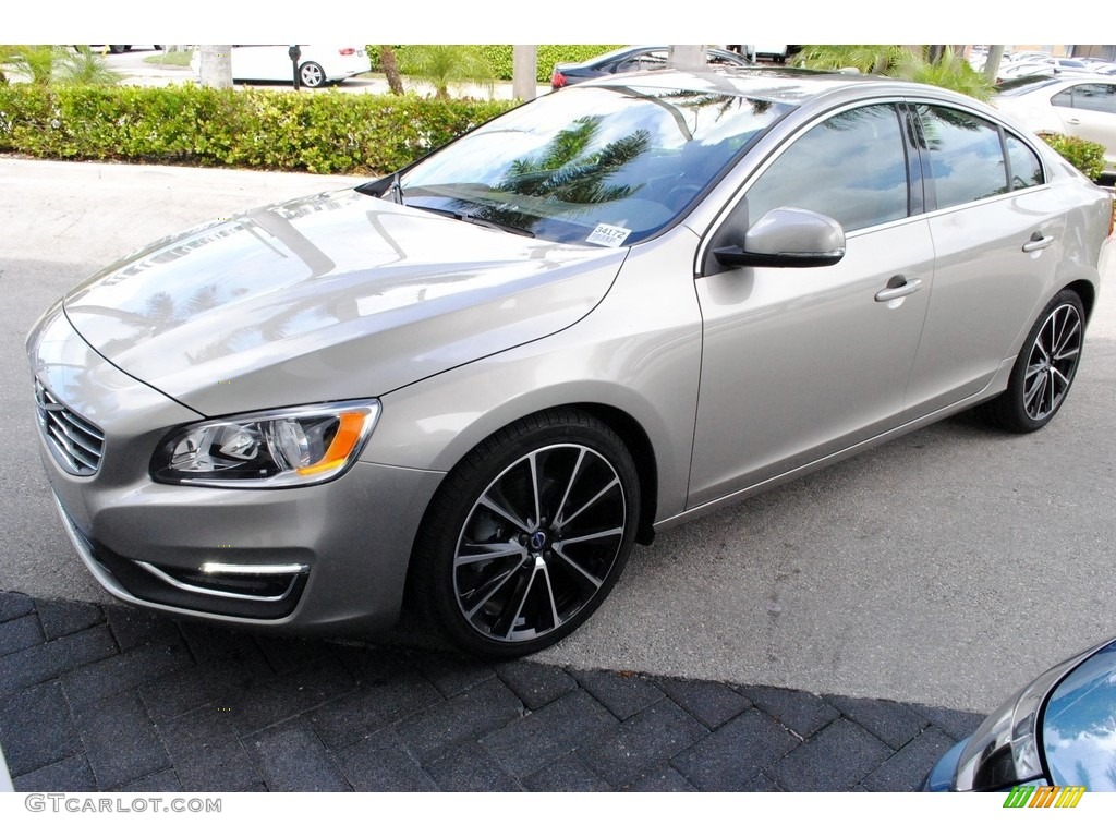 Seashell Metallic 2016 Volvo S60 T5 Drive-E Exterior Photo #121424720